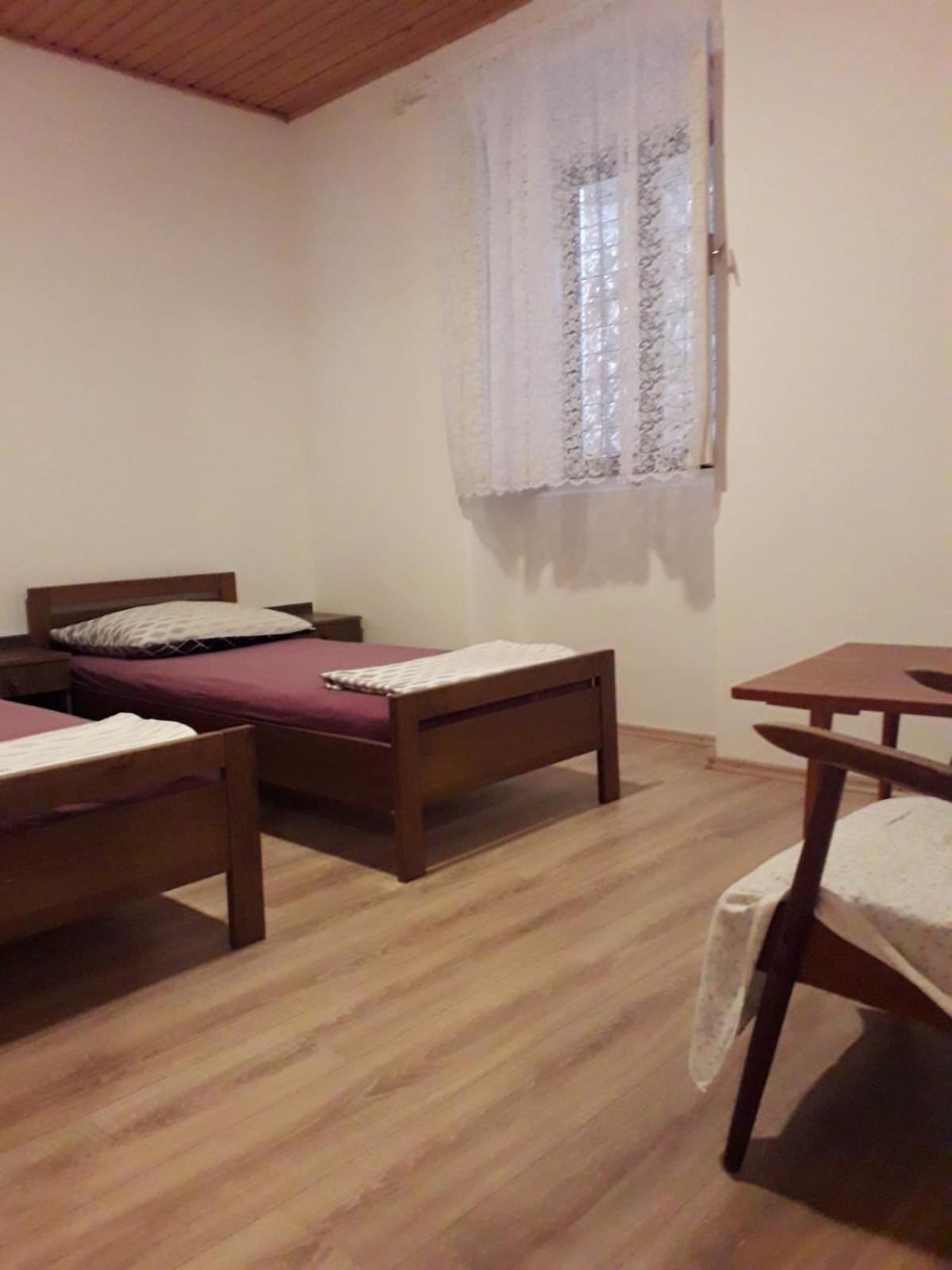 Hostel Flora Мали-Лошинь Номер фото